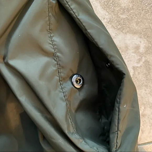 Bench windbreaker - Picture 4 of 9